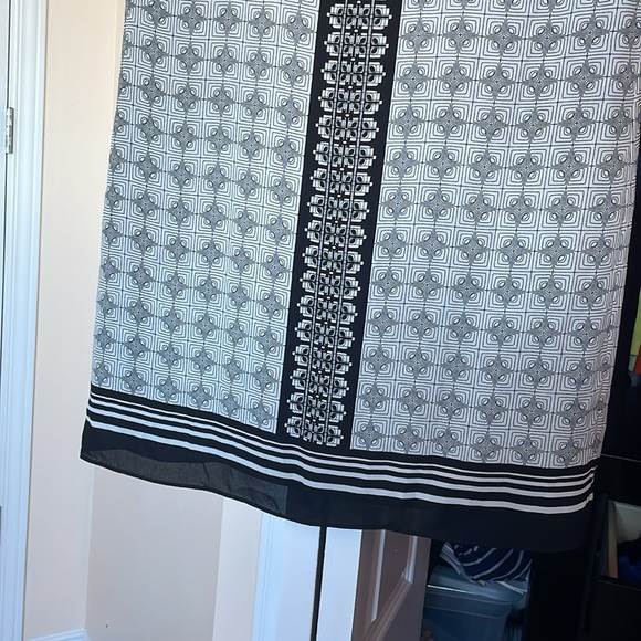 Max Studio Casual Geometric Pattern Black and White Dress Size S - Picture 5 of 14